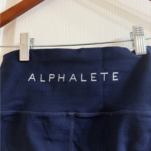 Alphalete Amplify Ultra-High Rise Leggings - Picture 5 of 7